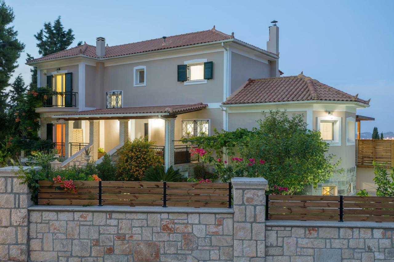 Ethereal Villa Mouzákion 外观 照片